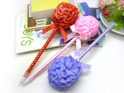 韩版创意文具办公圆珠笔礼品玫瑰花可爱中小学生奖品礼物油笔