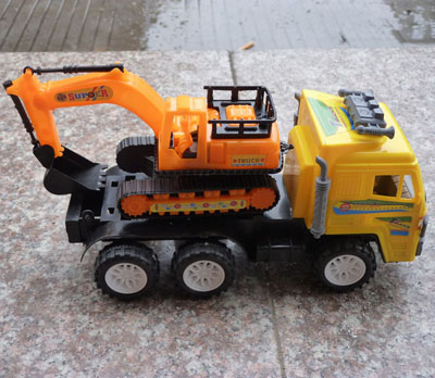 厂家批发供应大型惯性工程车 708-10钩机 儿童玩具2合一组合车