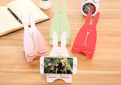 越狱兔木质创意卡通手机座 便捷充电支架