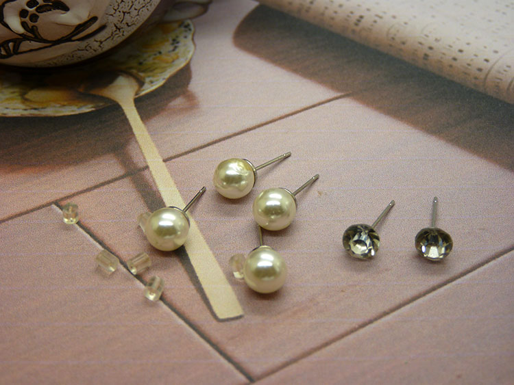 厂家批发韩式新款珍珠水钻耳钉三件套